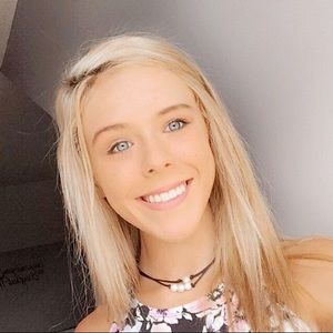 Meet your Posher, Savannah